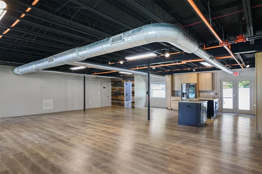 For Sale: $1,950,000 (0 beds, 0 baths, 7040 Square Feet)