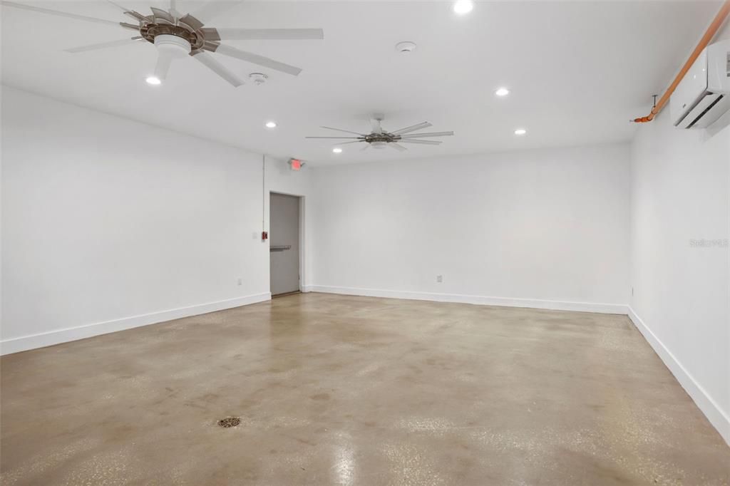 For Sale: $1,950,000 (0 beds, 0 baths, 7040 Square Feet)