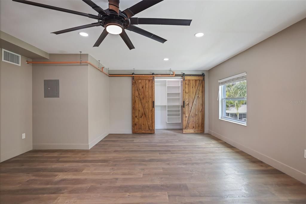 For Sale: $1,950,000 (0 beds, 0 baths, 7040 Square Feet)