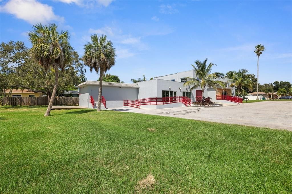 For Sale: $1,950,000 (0 beds, 0 baths, 7040 Square Feet)