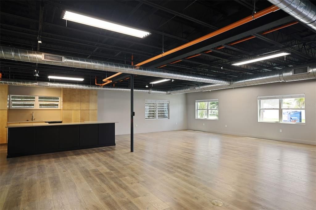 For Sale: $1,950,000 (0 beds, 0 baths, 7040 Square Feet)