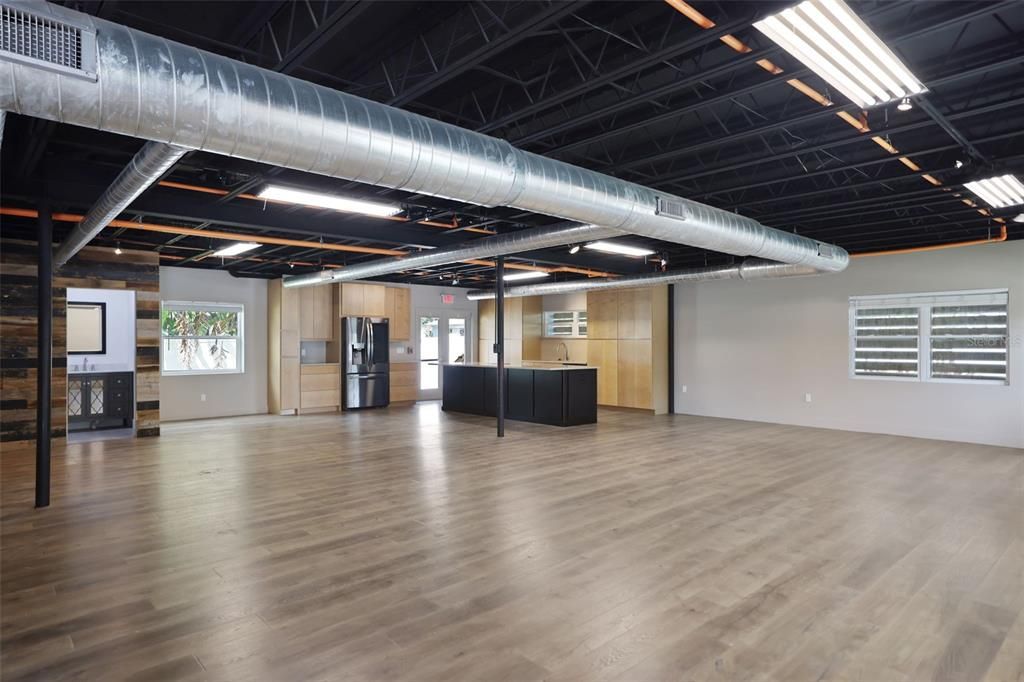 For Sale: $1,950,000 (0 beds, 0 baths, 7040 Square Feet)