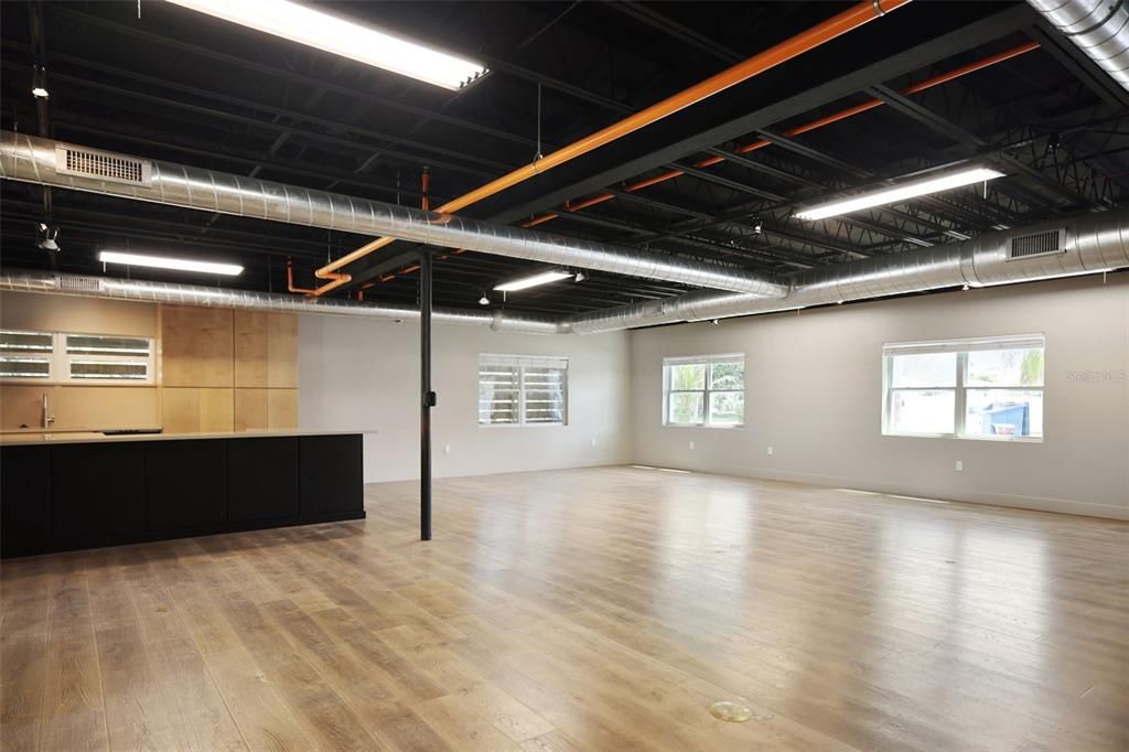 For Sale: $1,950,000 (0 beds, 0 baths, 7040 Square Feet)