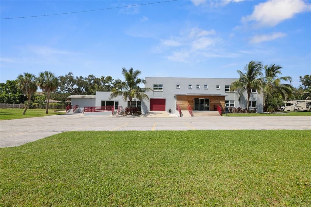 For Sale: $1,950,000 (0 beds, 0 baths, 7040 Square Feet)