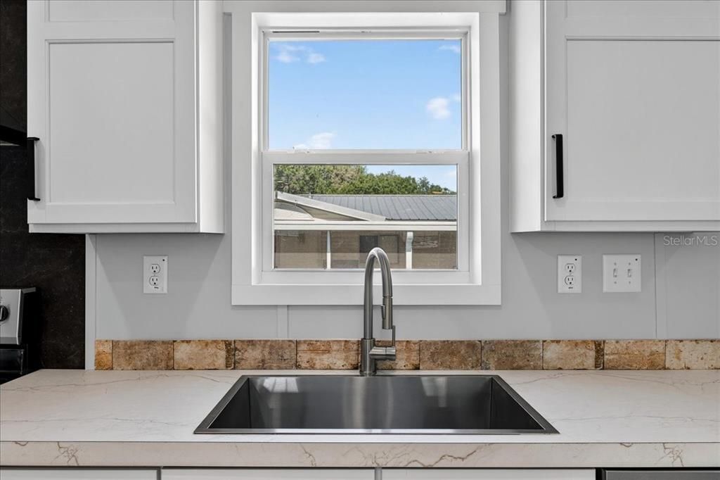 En Venta: $259,800 (3 camas, 2 baños, 1440 Pies cuadrados)