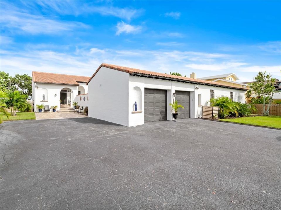 En Venta: $3,400,000 (7 camas, 3 baños, 3728 Pies cuadrados)