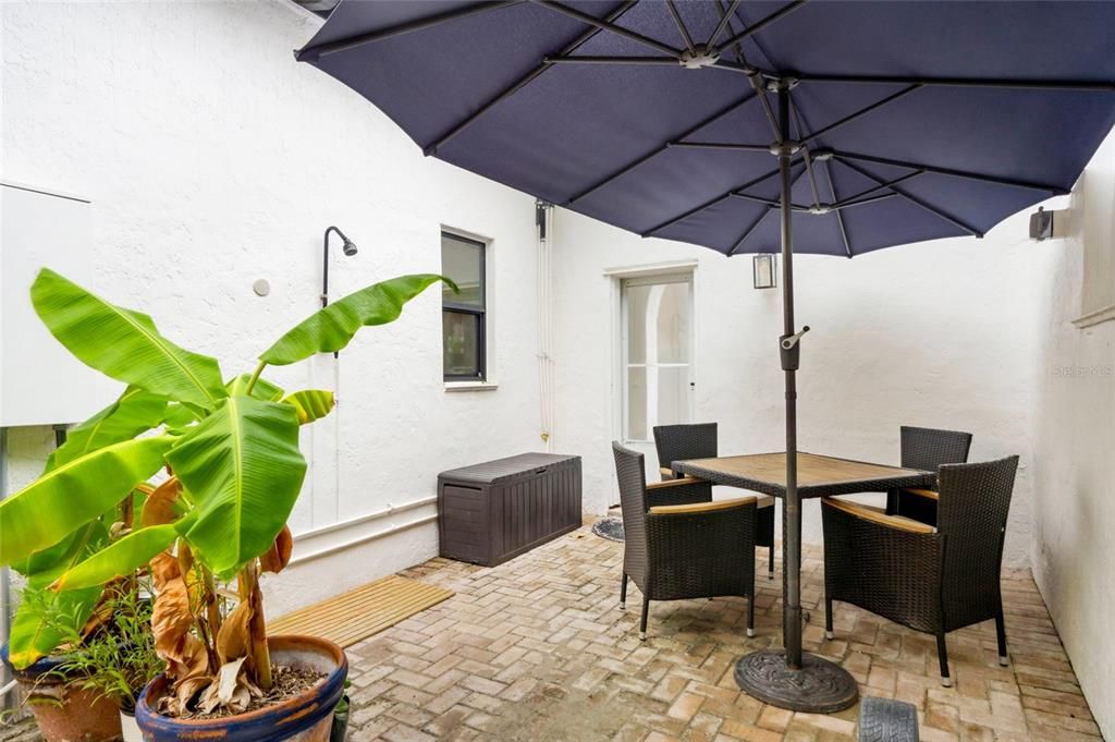 En Venta: $3,400,000 (7 camas, 3 baños, 3728 Pies cuadrados)