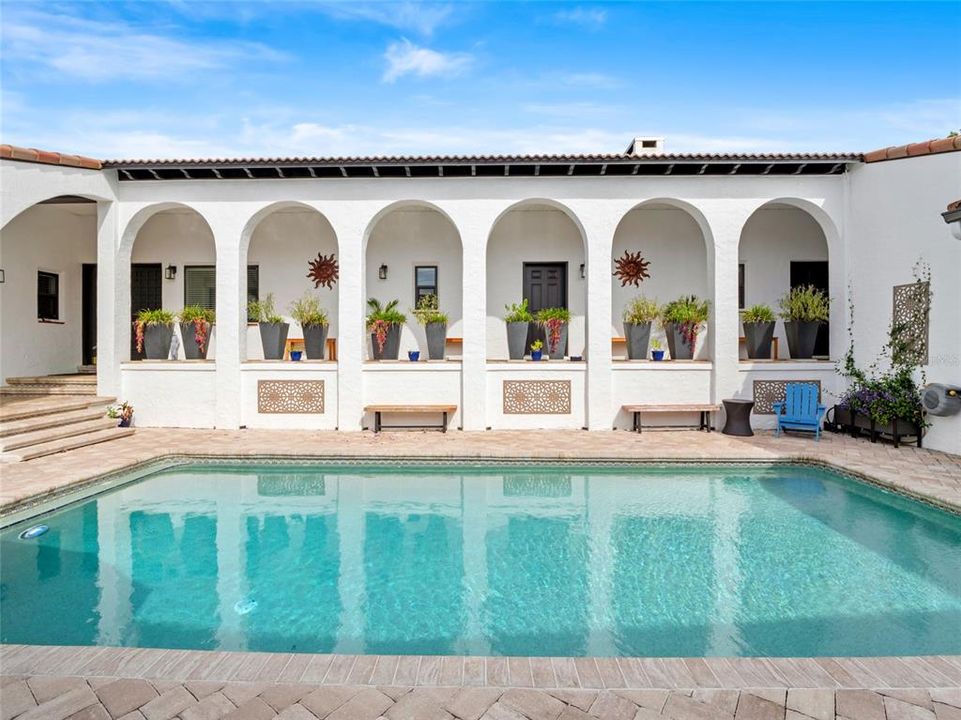 En Venta: $3,400,000 (7 camas, 3 baños, 3728 Pies cuadrados)