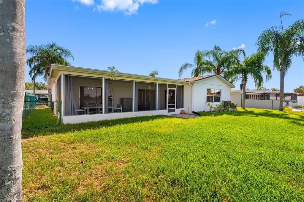 For Sale: $349,900 (3 beds, 2 baths, 1565 Square Feet)