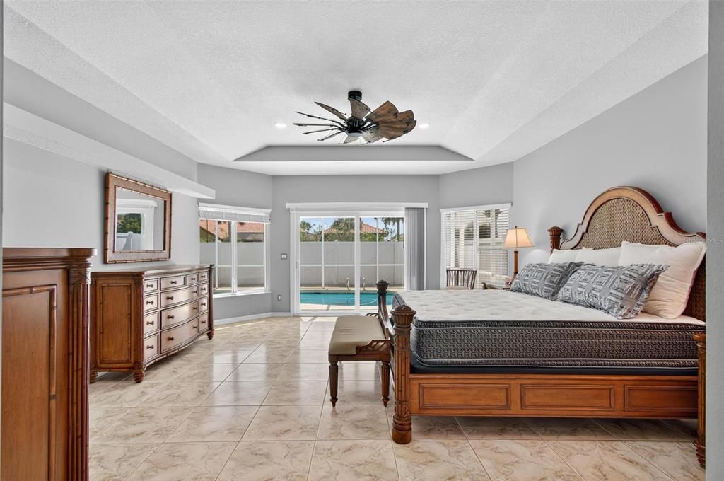 For Sale: $969,000 (3 beds, 3 baths, 3337 Square Feet)