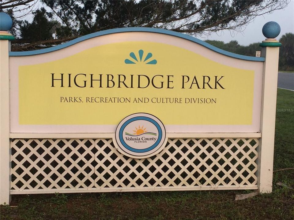 For Sale: $969,000 (3 beds, 3 baths, 3337 Square Feet)