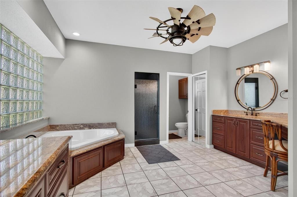 For Sale: $969,000 (3 beds, 3 baths, 3337 Square Feet)