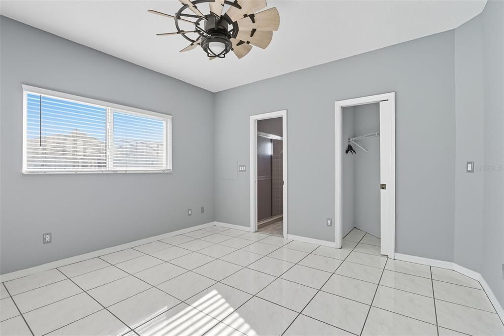 For Sale: $969,000 (3 beds, 3 baths, 3337 Square Feet)