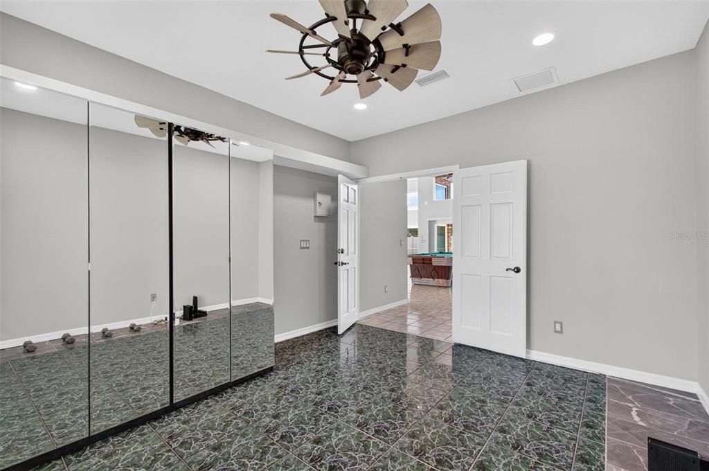 For Sale: $969,000 (3 beds, 3 baths, 3337 Square Feet)