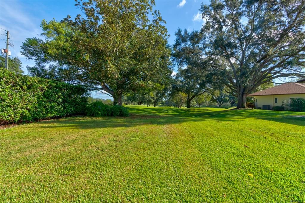 For Sale: $299,900 (3 beds, 2 baths, 2093 Square Feet)