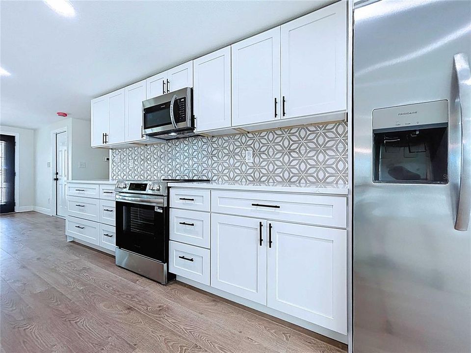 For Rent: $3,800 (4 beds, 3 baths, 2408 Square Feet)