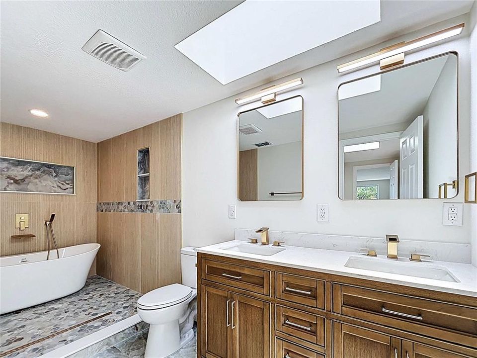 For Rent: $3,800 (4 beds, 3 baths, 2408 Square Feet)