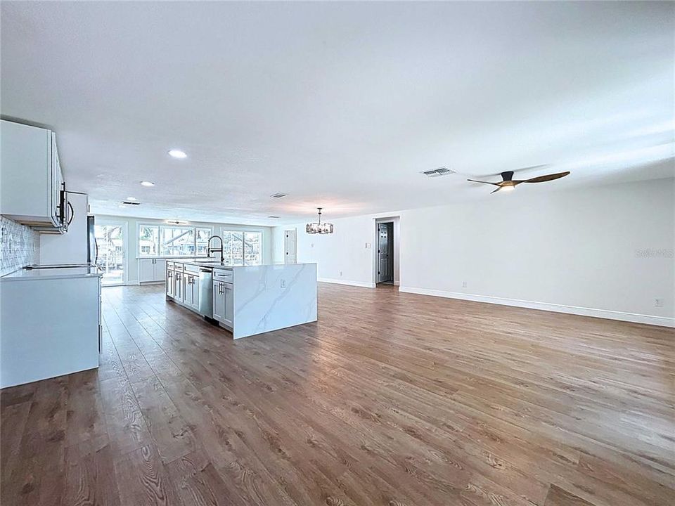 For Rent: $3,800 (4 beds, 3 baths, 2408 Square Feet)