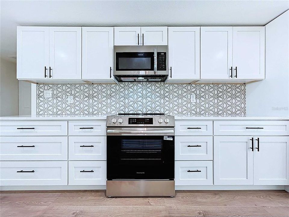 For Rent: $3,800 (4 beds, 3 baths, 2408 Square Feet)