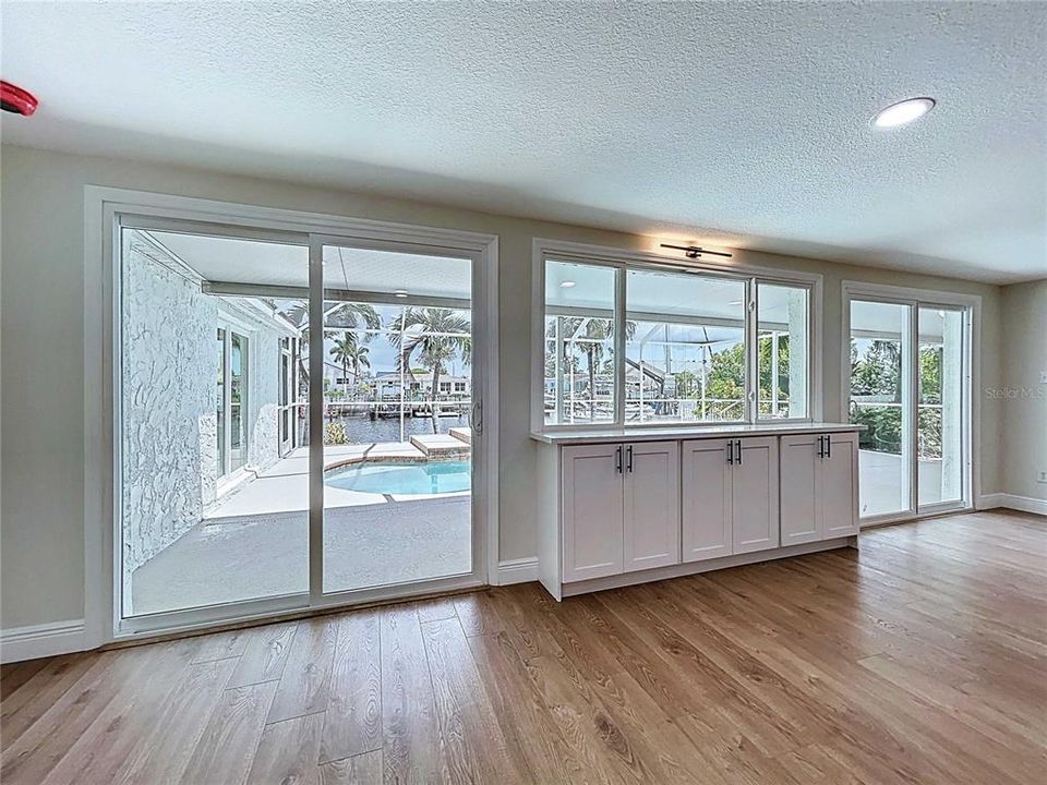 For Rent: $3,800 (4 beds, 3 baths, 2408 Square Feet)