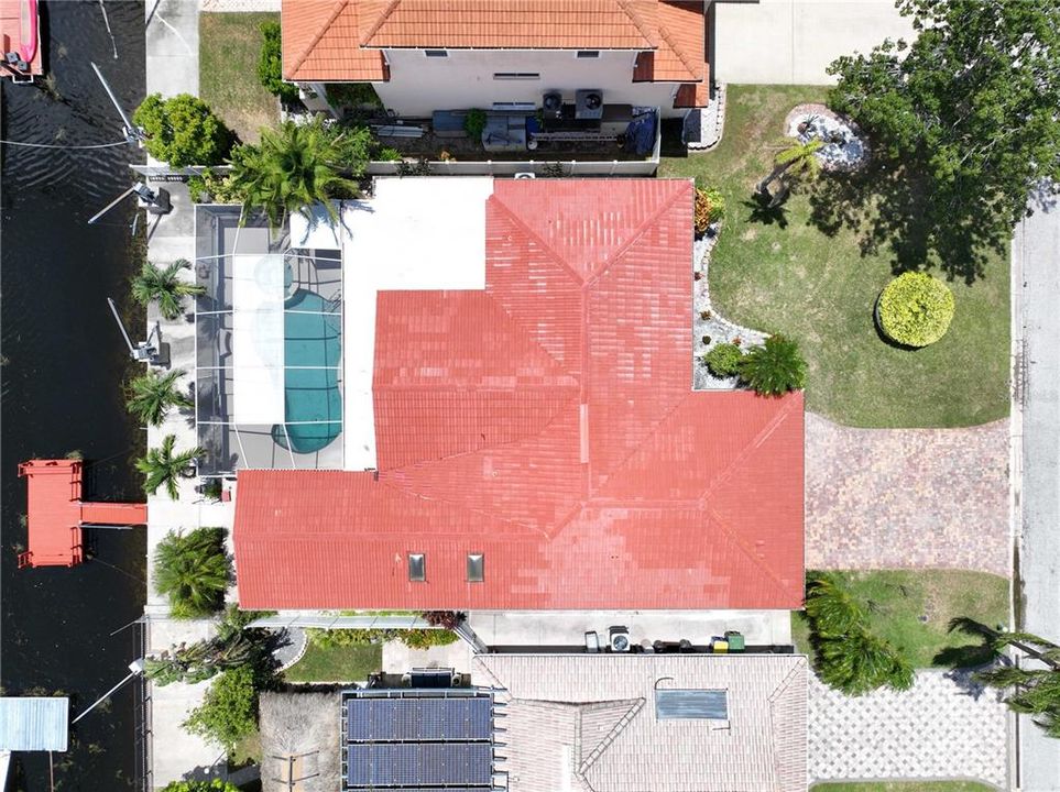 For Rent: $3,800 (4 beds, 3 baths, 2408 Square Feet)