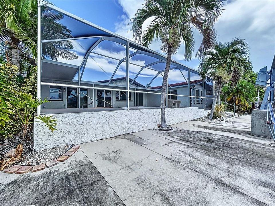 For Rent: $3,800 (4 beds, 3 baths, 2408 Square Feet)