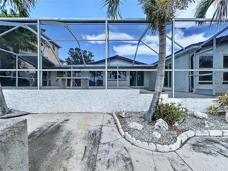 For Rent: $3,800 (4 beds, 3 baths, 2408 Square Feet)