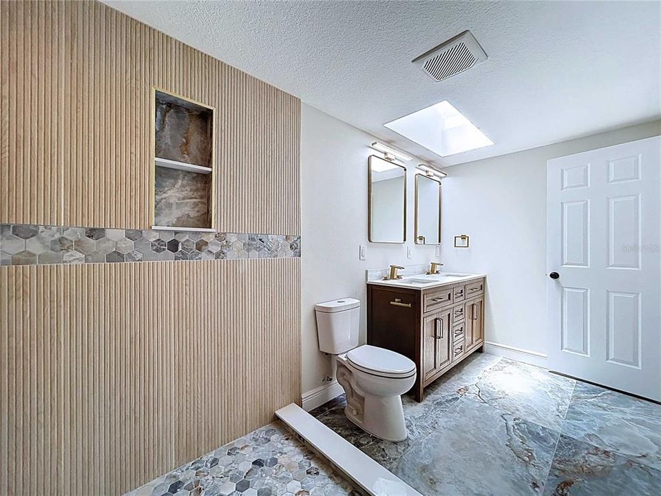 For Rent: $3,800 (4 beds, 3 baths, 2408 Square Feet)