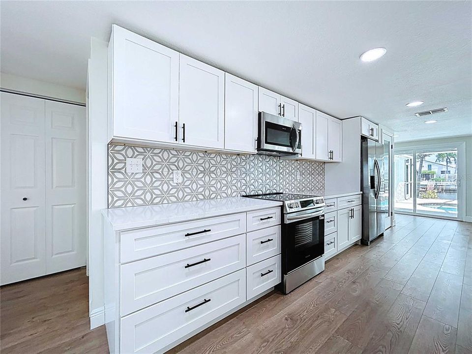 For Rent: $3,800 (4 beds, 3 baths, 2408 Square Feet)