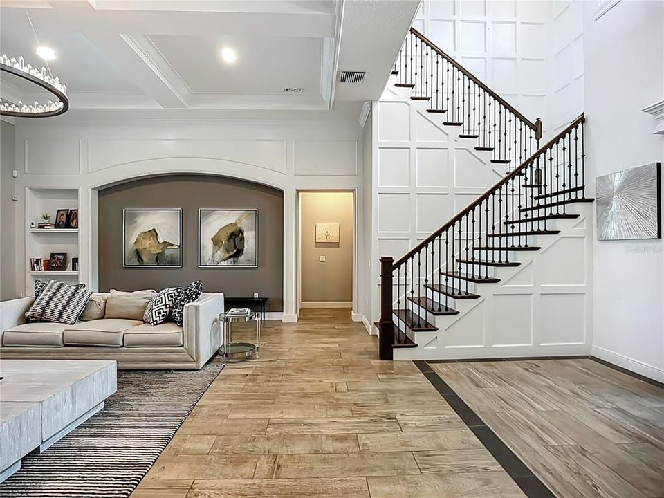 For Sale: $3,290,000 (5 beds, 6 baths, 5161 Square Feet)