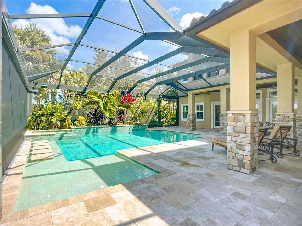 For Sale: $3,290,000 (5 beds, 6 baths, 5161 Square Feet)