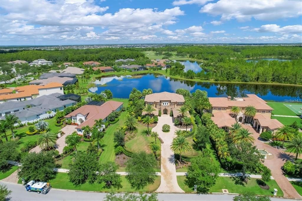 For Sale: $3,290,000 (5 beds, 6 baths, 5161 Square Feet)