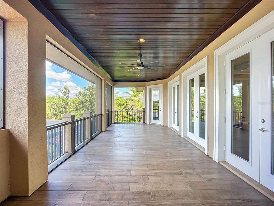 For Sale: $3,290,000 (5 beds, 6 baths, 5161 Square Feet)