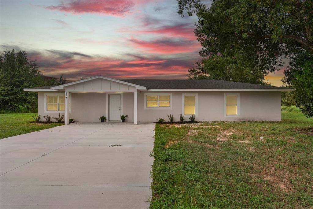 Recently Sold: $419,900 (3 beds, 2 baths, 1612 Square Feet)