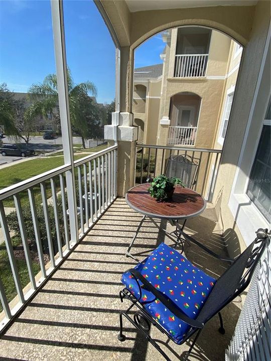 Под контрактом: $239,000 (3 спален, 2 ванн, 1402 Квадратных фут)