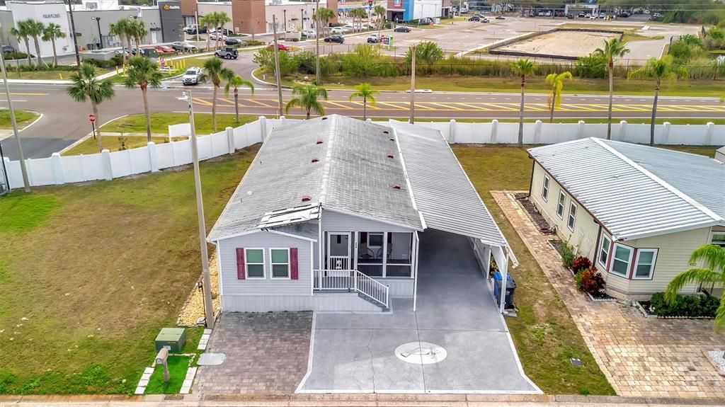 Active With Contract: $199,900 (3 beds, 2 baths, 1421 Square Feet)