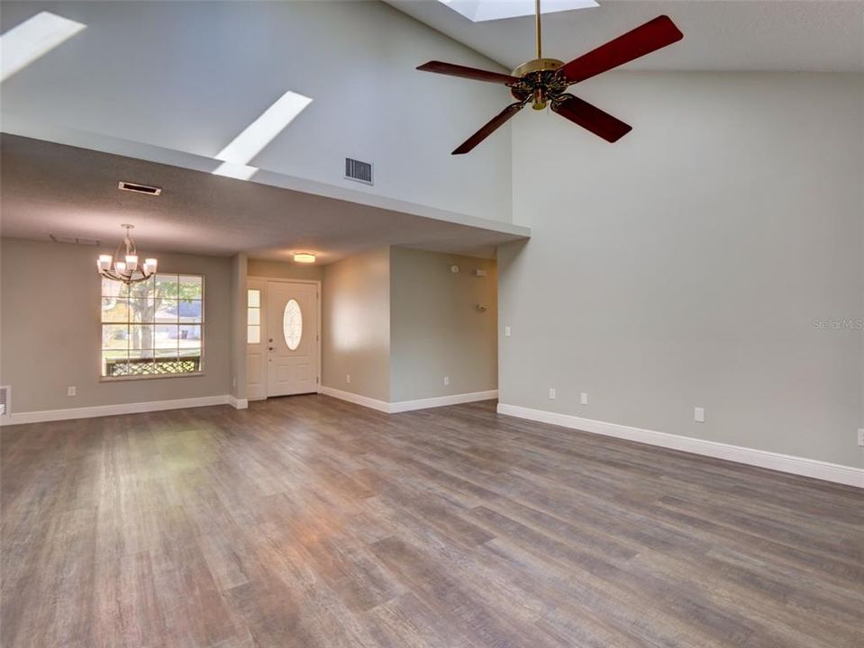 For Sale: $769,000 (3 beds, 2 baths, 2207 Square Feet)