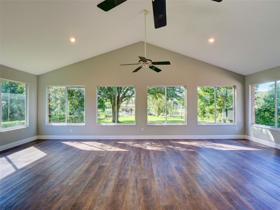 For Sale: $769,000 (3 beds, 2 baths, 2207 Square Feet)