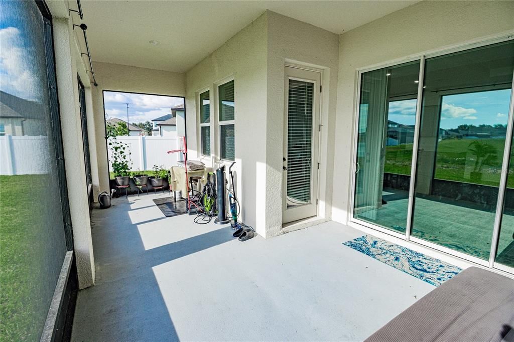 For Sale: $550,000 (4 beds, 3 baths, 2632 Square Feet)