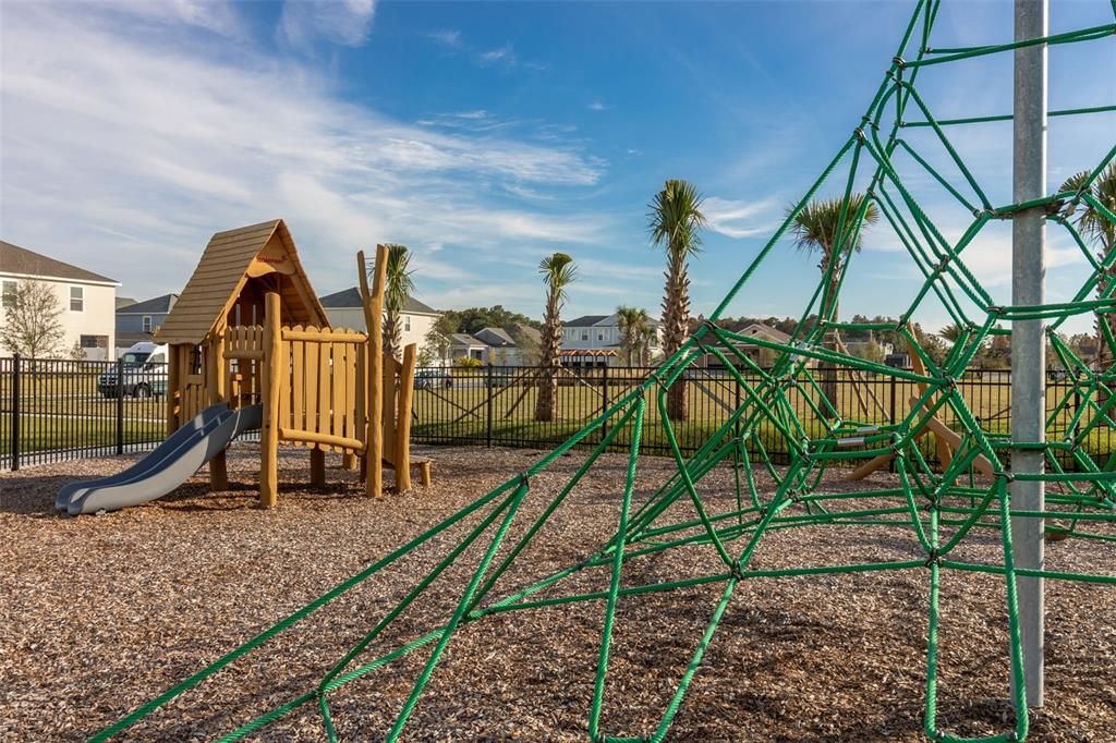 For Sale: $374,900 (3 beds, 2 baths, 1797 Square Feet)