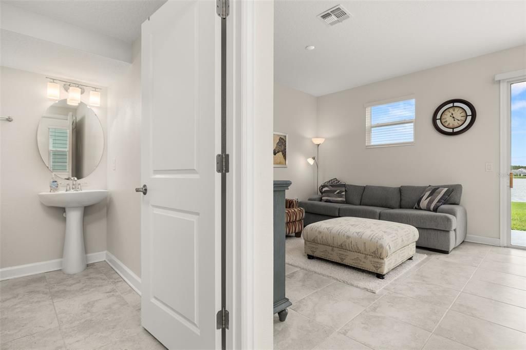 For Sale: $374,900 (3 beds, 2 baths, 1797 Square Feet)