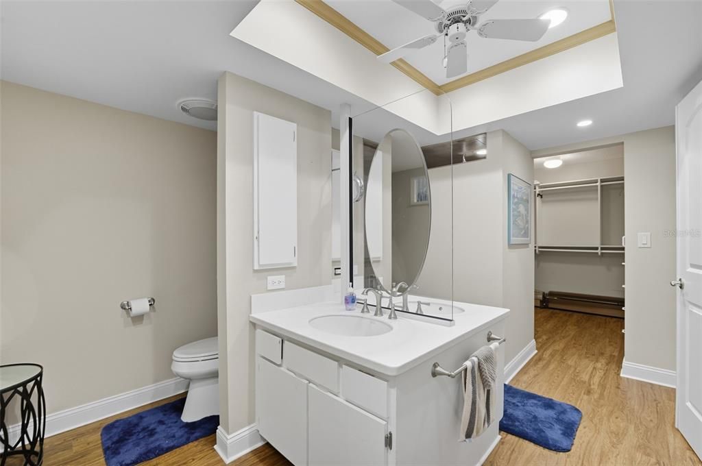 На продажу: $469,000 (3 спален, 2 ванн, 2069 Квадратных фут)