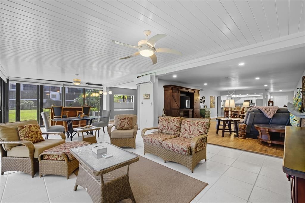 На продажу: $469,000 (3 спален, 2 ванн, 2069 Квадратных фут)