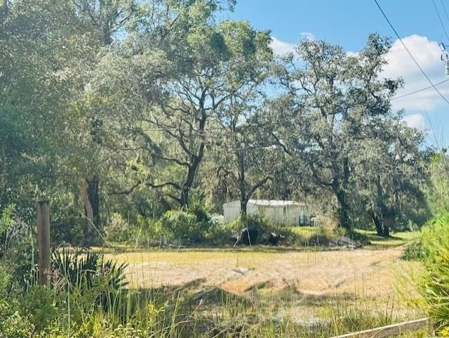 En Venta: $299,900 (4 camas, 2 baños, 1400 Pies cuadrados)