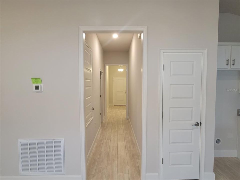 En Venta: $323,100 (3 camas, 2 baños, 1512 Pies cuadrados)