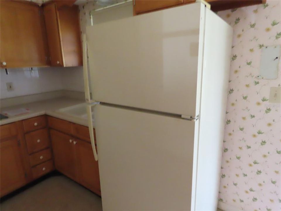 Active With Contract: $234,000 (2 beds, 2 baths, 936 Square Feet)