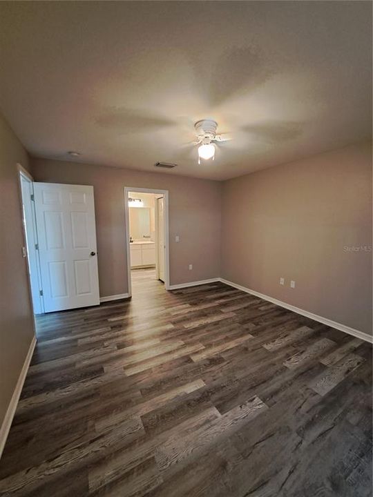 For Rent: $2,000 (3 beds, 2 baths, 1280 Square Feet)