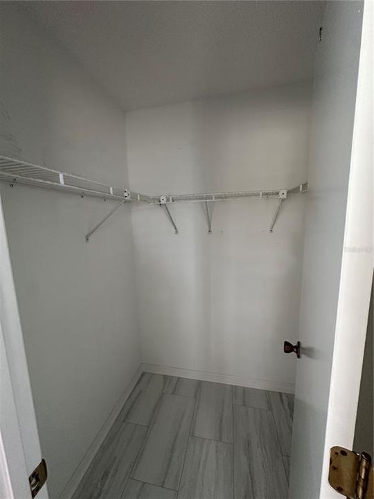 В аренду: $2,000 (2 спален, 2 ванн, 1570 Квадратных фут)