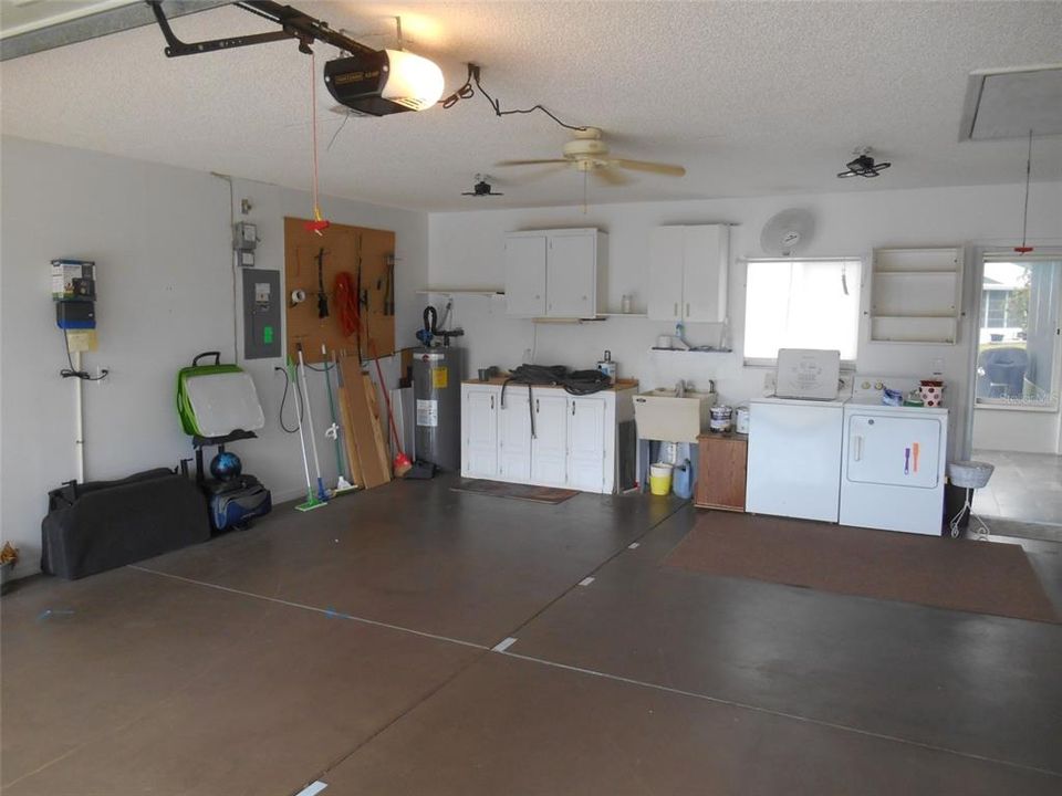 В аренду: $2,000 (2 спален, 2 ванн, 1570 Квадратных фут)