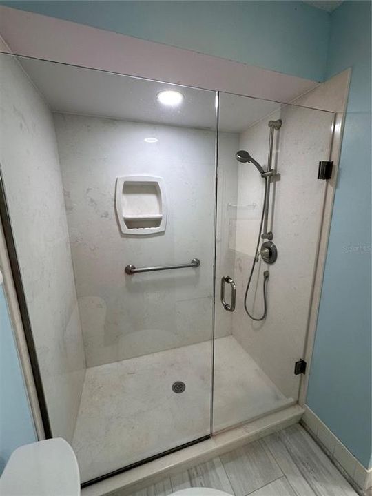 В аренду: $2,000 (2 спален, 2 ванн, 1570 Квадратных фут)